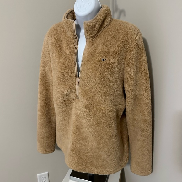 Vineyard Vines Sherpa 1/2 zip - Picture 2 of 6